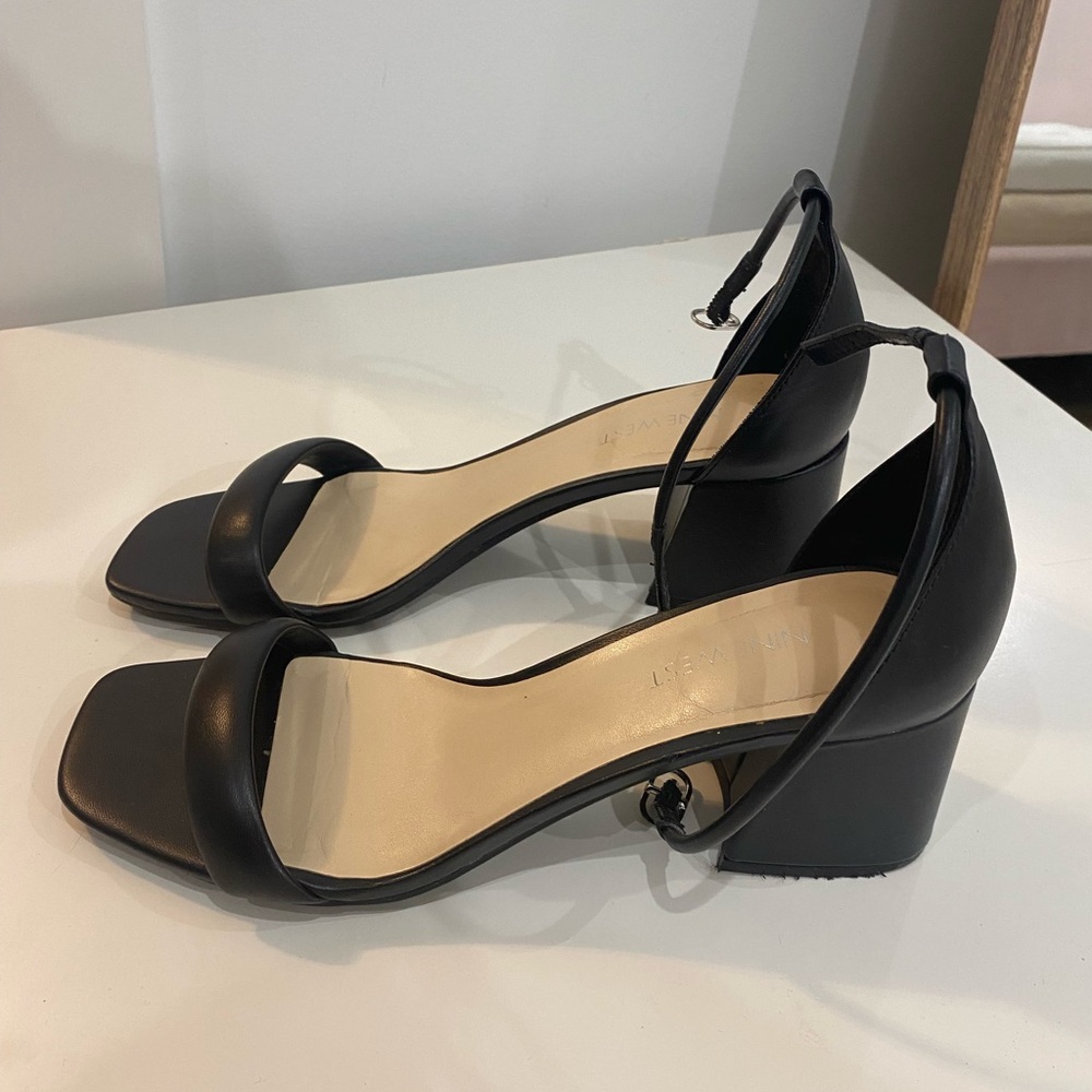 Nine West Square Toe Open Toe Size 8.5 Black Bloc… - image 1